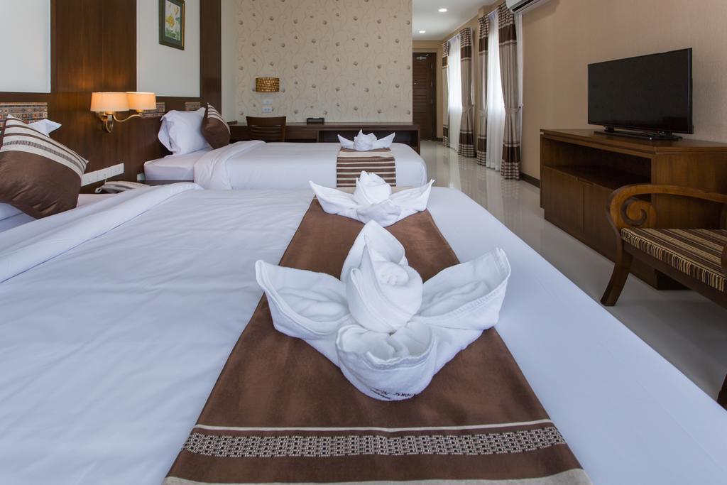 Mhonsa Hotel Чиангмай Экстерьер фото